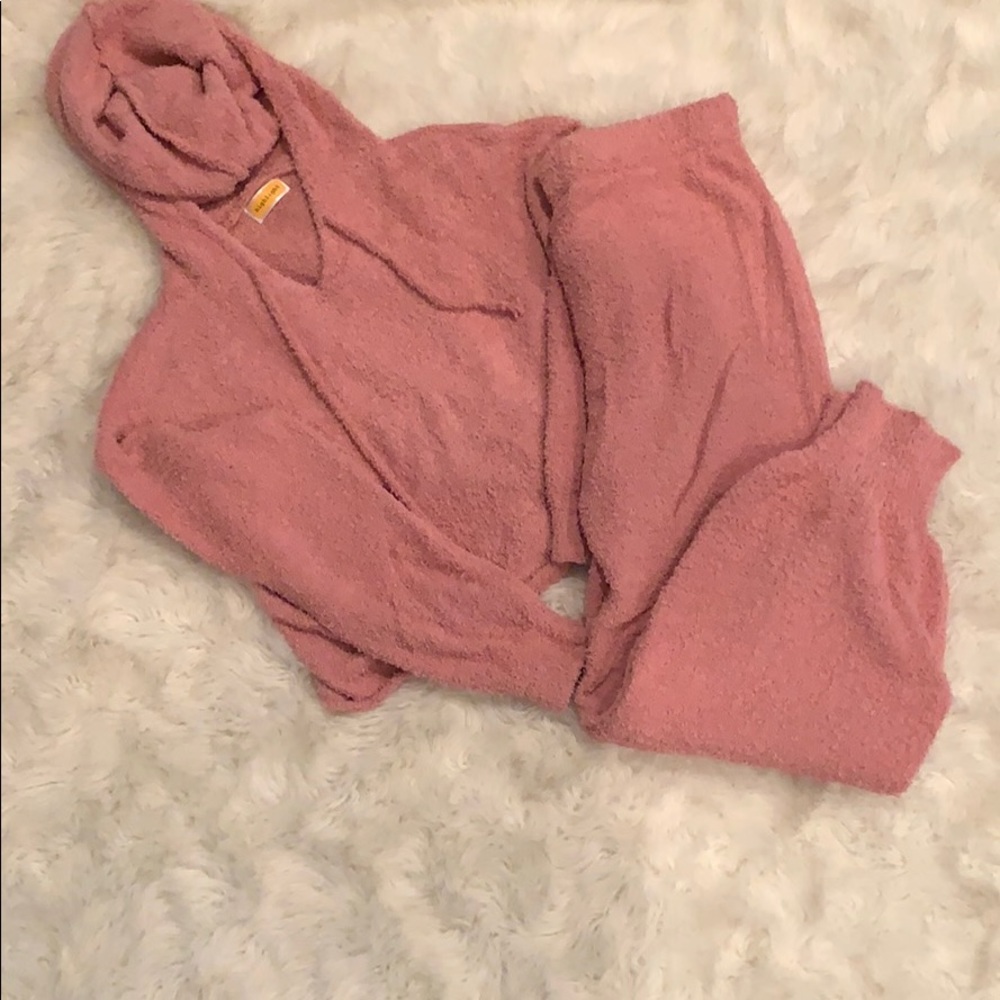 Matching Cozy Lounge Set